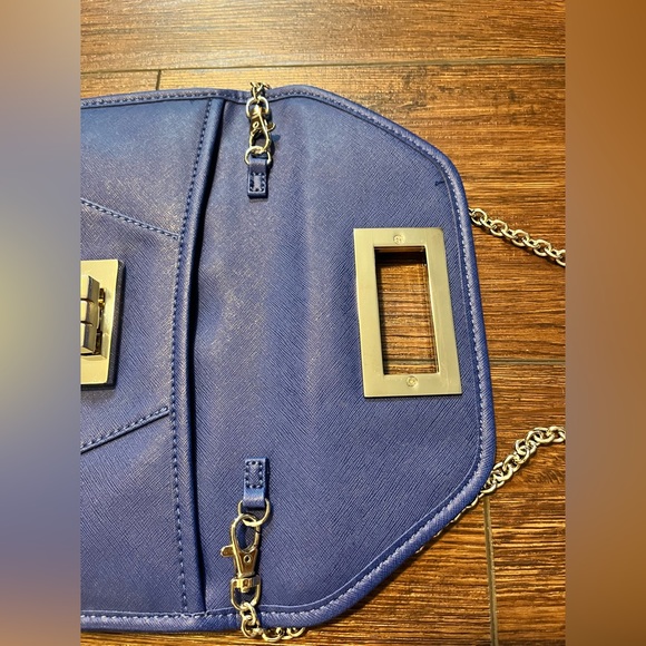 Apt 9 Royal Blue clutch/handbag.  Faux leather. Chain strap, removable. - Picture 6 of 16